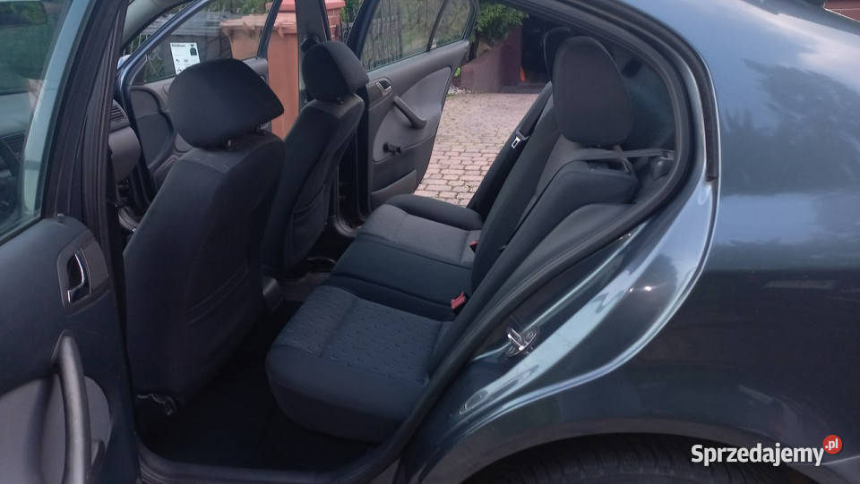 koda Octavia Salon 16 MPI 102 Klima Tour 1 właść Octavia