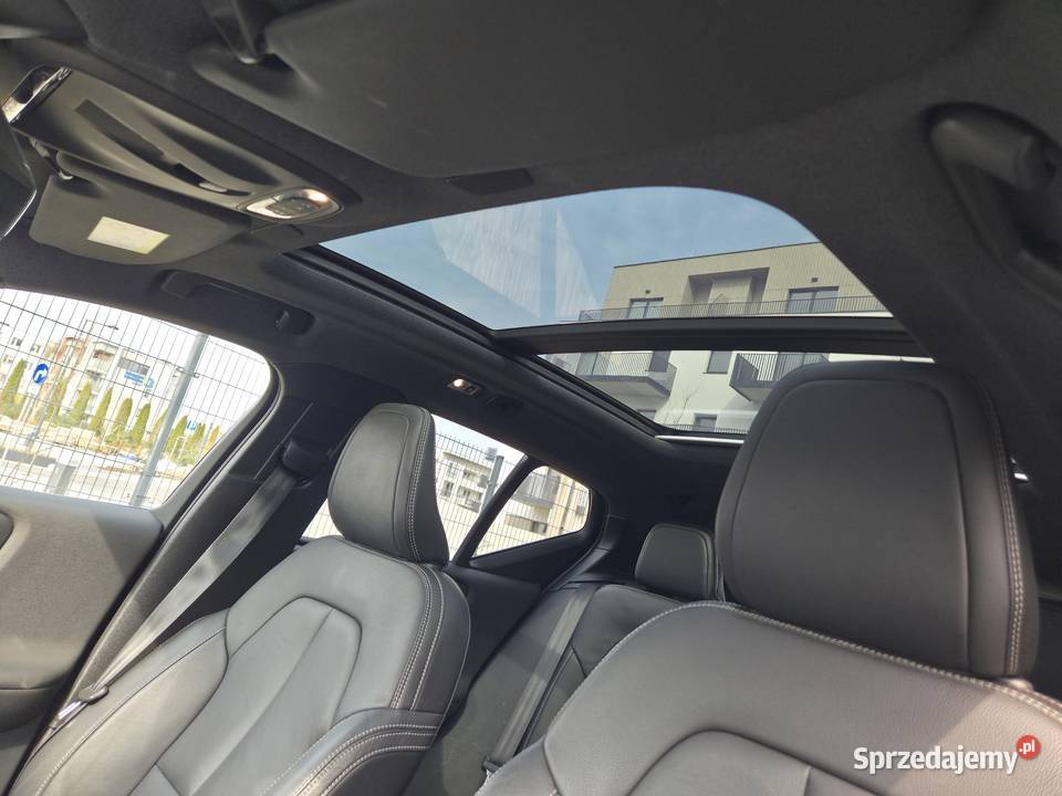 Volvo XC 40 T5 AWD Geartronic Momentum Pro Rok produkcji 2018 sprzedam