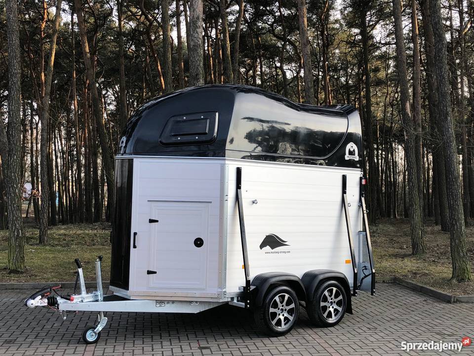 Przyczepa do przewozu koni Mustang Strong Szczecin