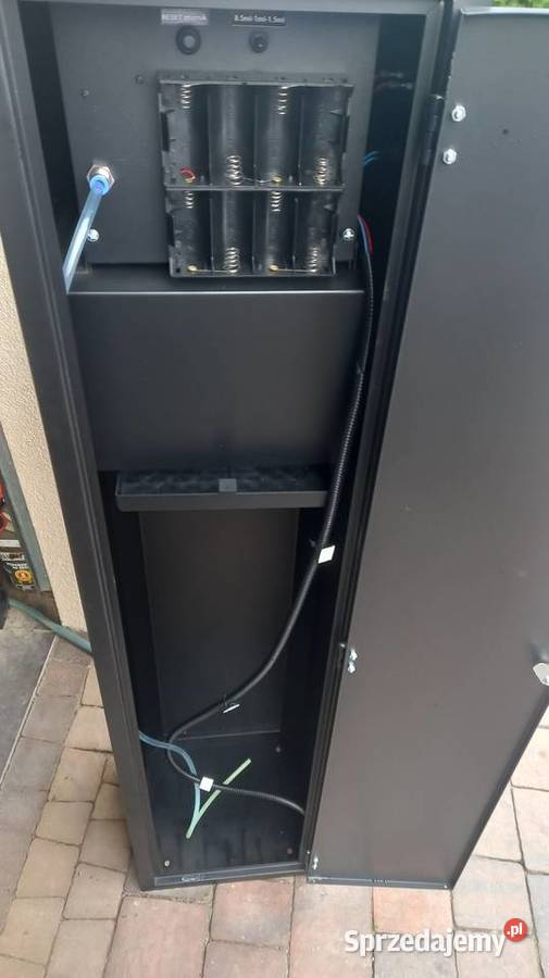 Podajnik do płynu do dezynfekcji Śrem