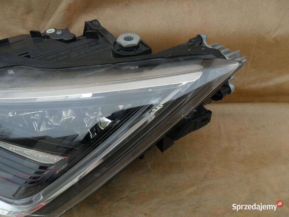 LAMPA REFLEKTOR LEWY PRZÓD EU 6F1941773A SEAT wielkopolskie Nowy Tomyśl