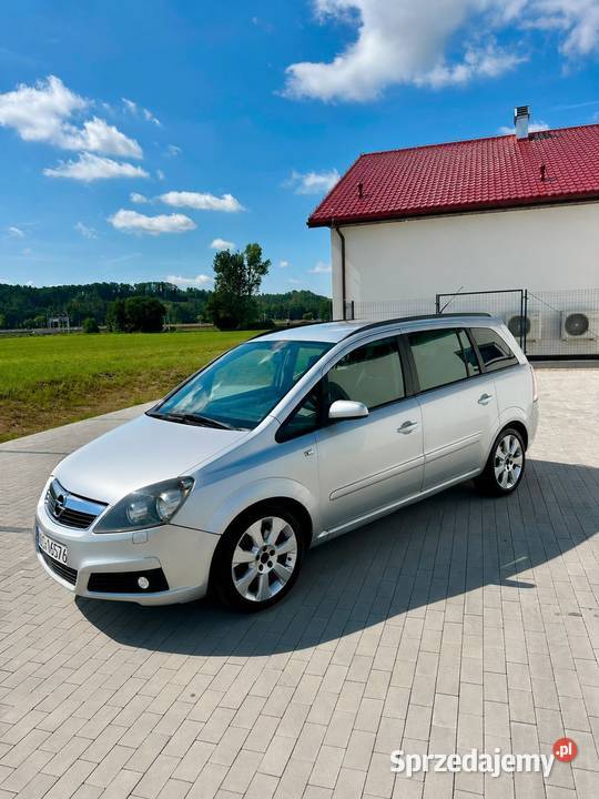 Opel 19 cdti 7 osób aluminiowe felgi Zafira Leśnice