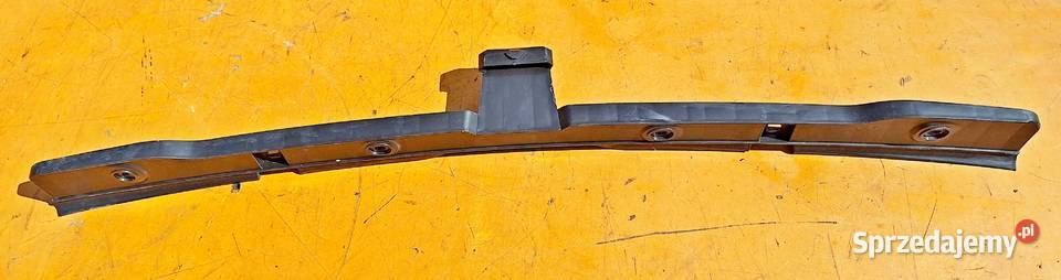 VW GOLF V ŚLIZG ZDERZAKA ŚRODKOWY TYŁ 1K6807863 osobowe Radom