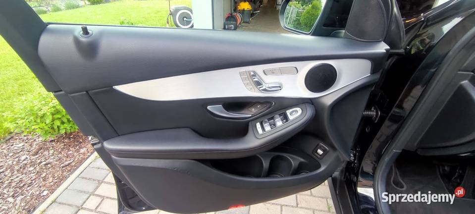 MercedesBenz GLC I 300 4Matic 9GTRONIC 2019r Opole sprzedam