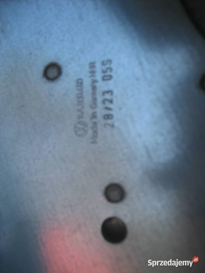 vw id7 id7 id 7 2325r słupek drzwi przód prawy Rakoniewice