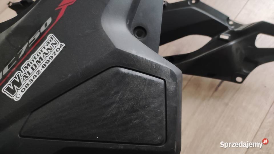 Bok wypełnienie boczek osłona NC750X LED Części i akcesoria motocyklowe sprzedam