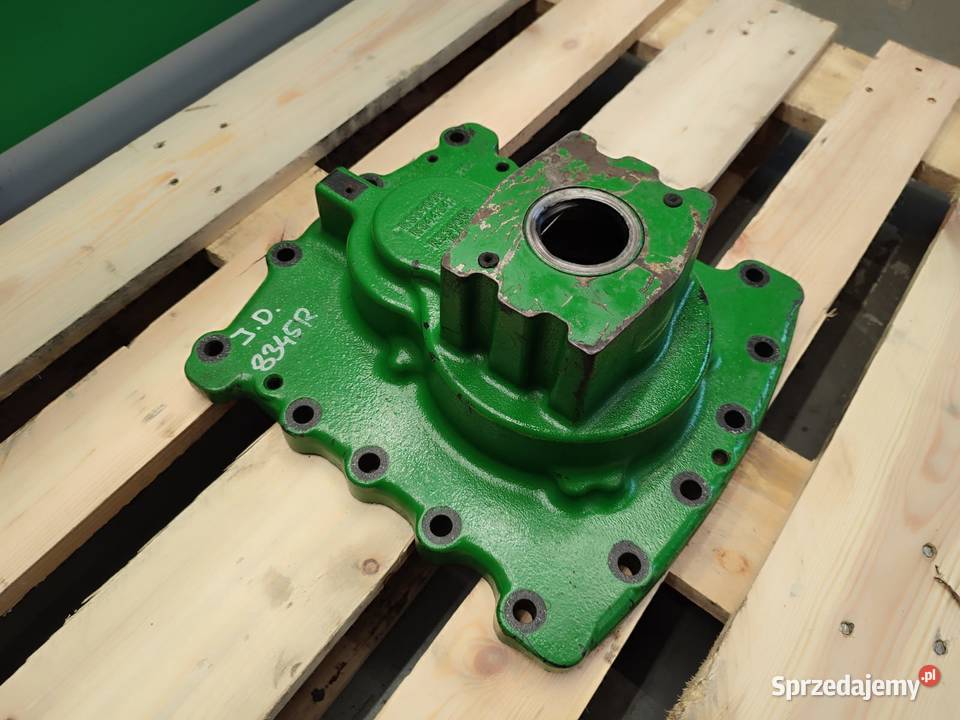 Obudowa PTO R339005 JOHN DEERE 8345R Pozostałe wielkopolskie