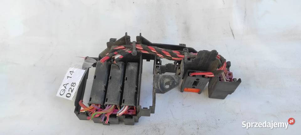 20072015 Audi A4 B8 BSI skrzynka bezpieczników Włoszczowa