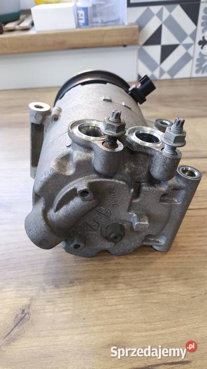 Sprężarka kompresor klimatyzacji Ford Focus MK3 Zawady