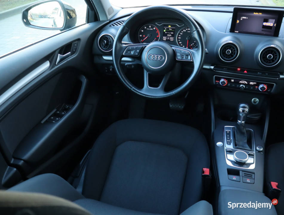 Audi A3 15 TFSI automatyczna Łódź