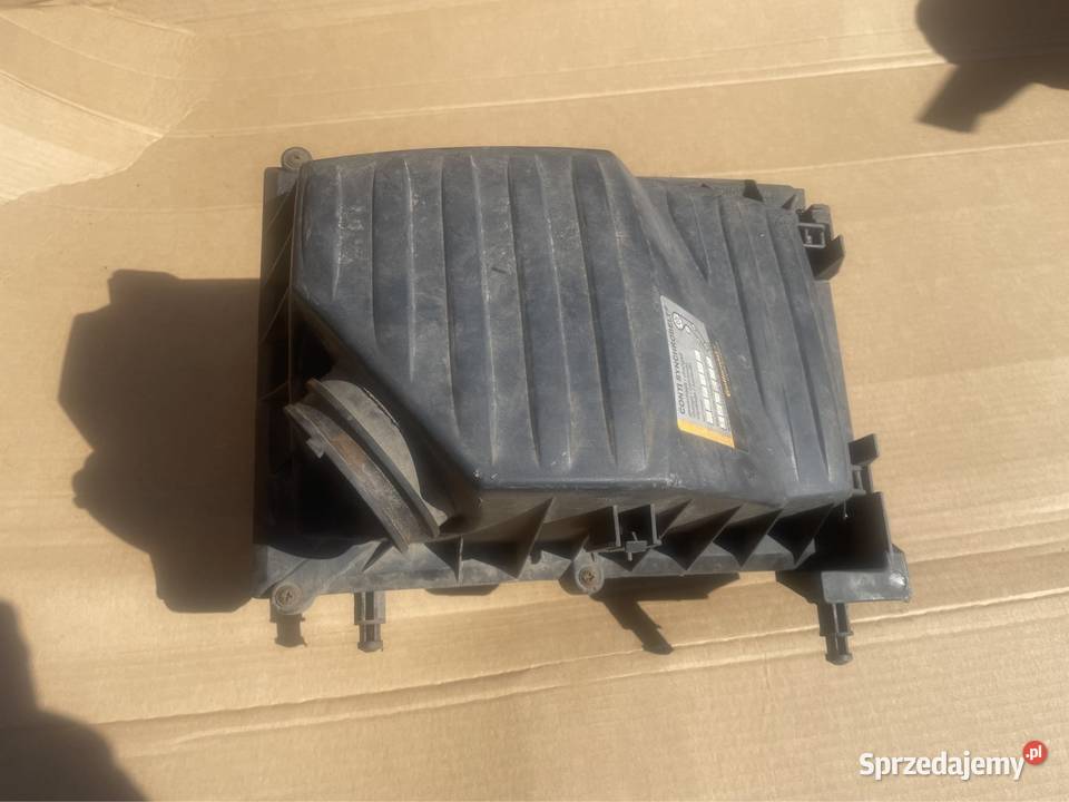 93394742 obudowa filtra powietrza Opel meriva a Rok produkcji 2008 Silniki i osprzęt Szczecin
