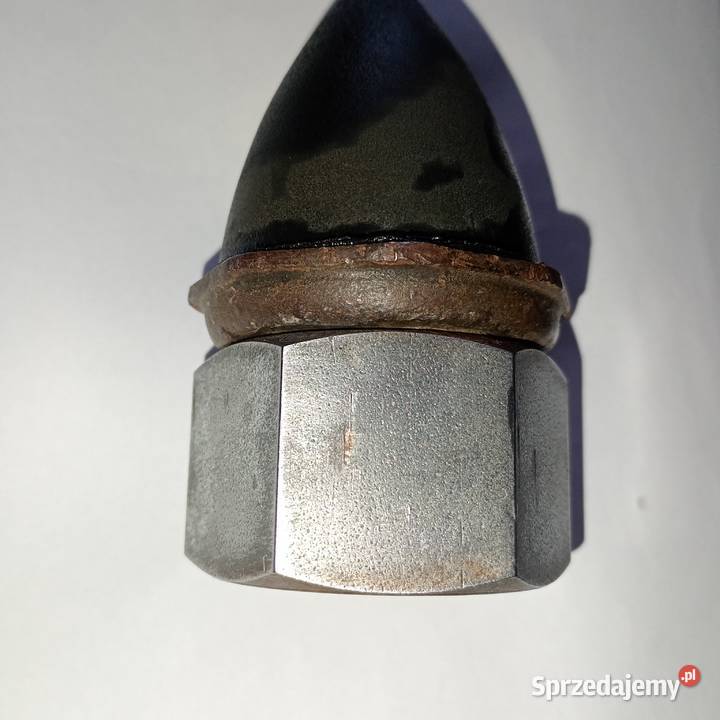 Vintage odbój odbojnik b stary być może czołgu z Wrocław