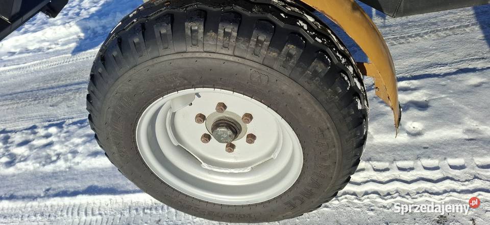 Do CIAGNIK URSUS C 3603p ladowacz TUR 3 z łyżka Zwoleń