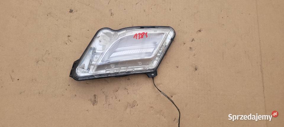 VOLVO S60 II V60 HALOGEN PRAWY 89091135 1384 sprzedam
