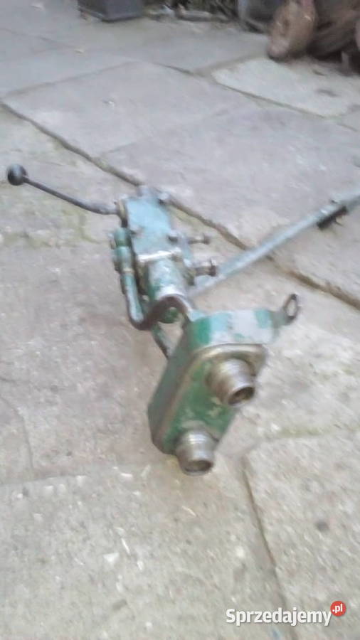 Rozdzielacz hydrauliczny na błotnik do Ursus Odechów