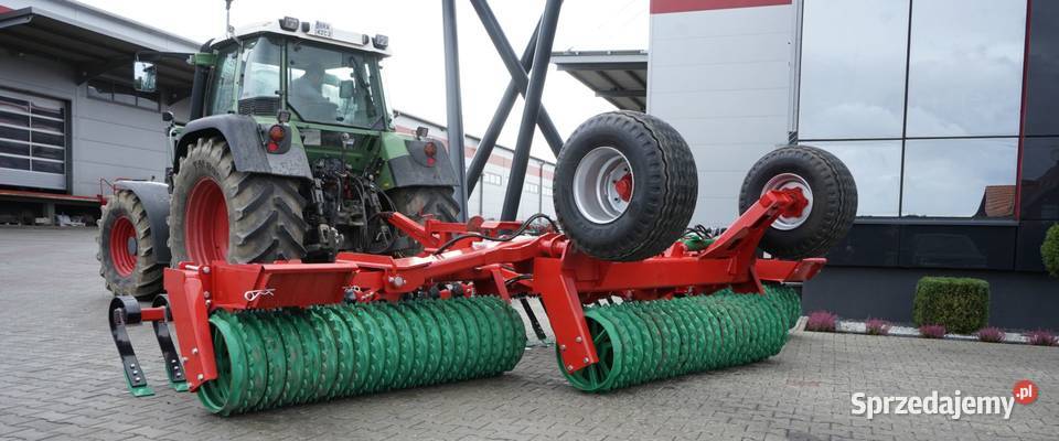 Wał posiewny ciągany Hestile Agro Masz 4 5m 54m Rogóźno