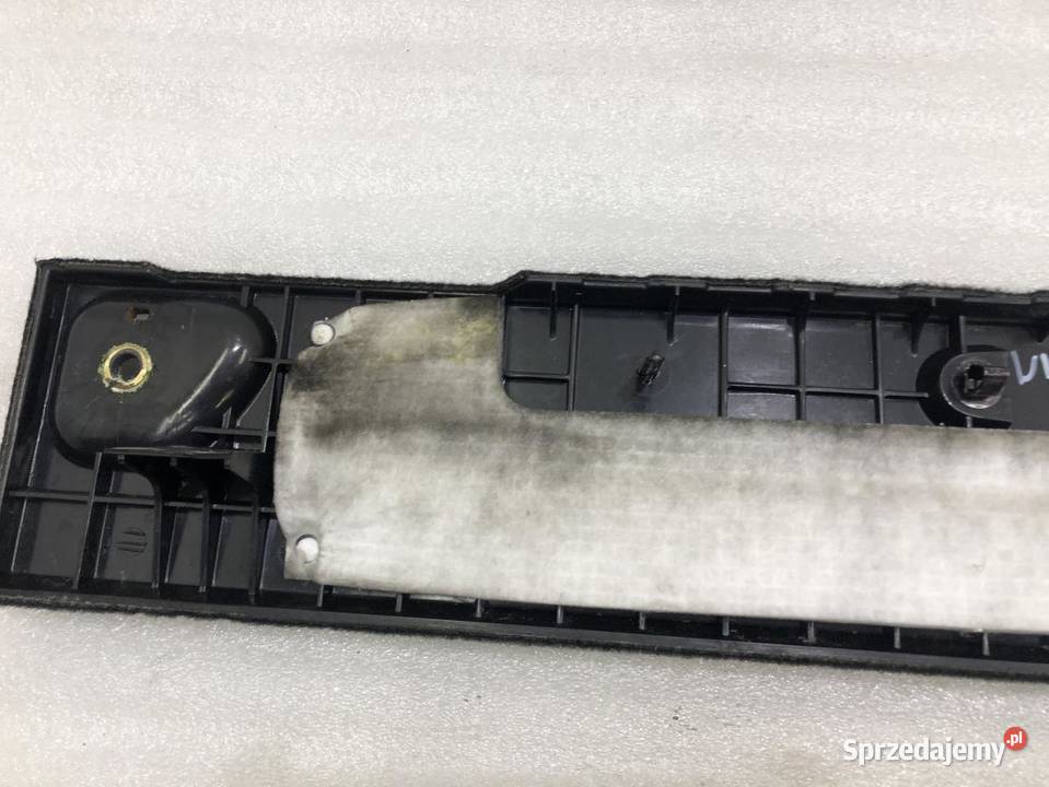 LISTWA BAGAŻNIKA MERCEDES W163 1646800002