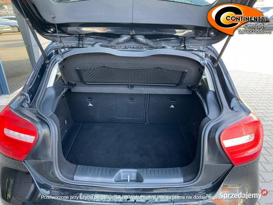 Mercedes A 200 Stan bogate wyposażenie W176 2012 Żory