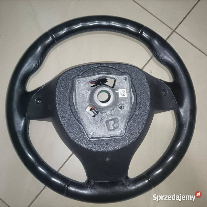 Kierownica multifunkcja sport BMWF10 F11 Duczki