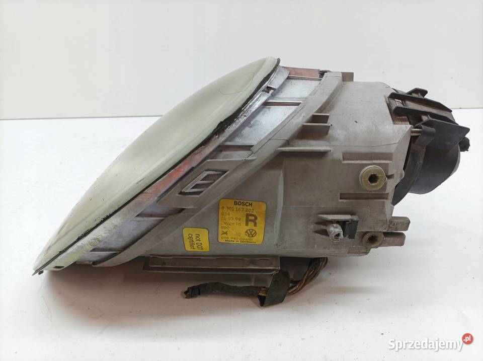 LAMPA PRZÓD PRAWA EUROPA 1C0941006D VW Lampy przednie