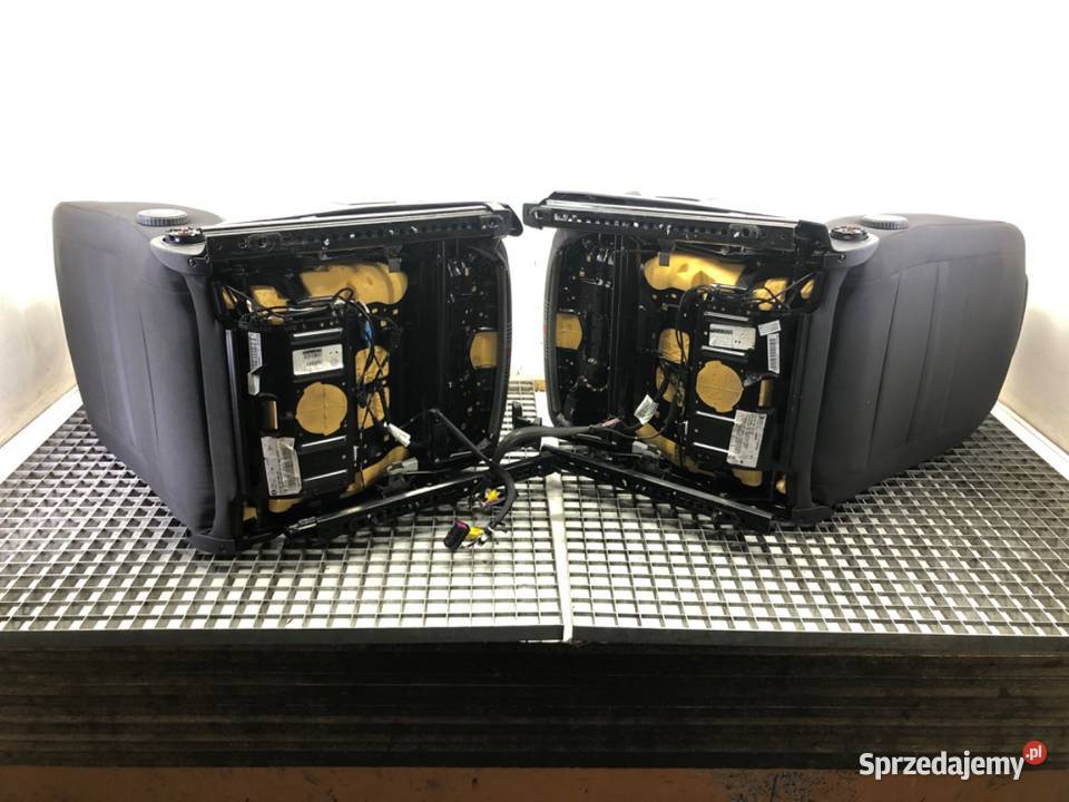 FOTELE KANAPA KOMPLET VW GOLF VI Kombi 0914