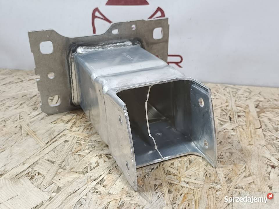 AUDI A4 B9 STREFA ZGNIOTU PRAWY PRZÓD 8W0807134 Pleszew