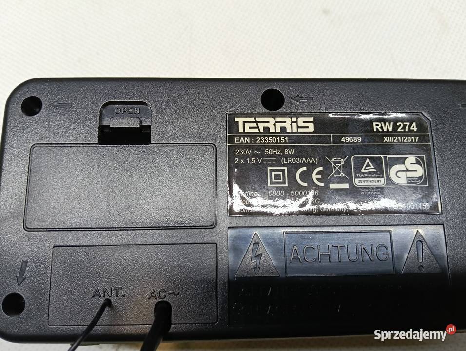 budzik cyfrowy z radiem AMFM Drążdżewo Nowe