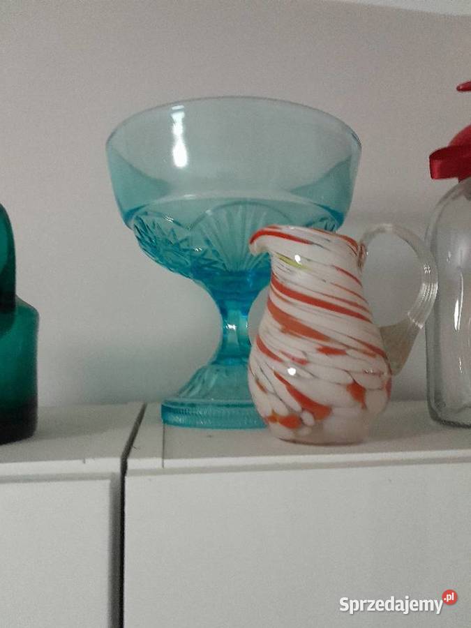 Butelki szklane kolorowe karafki Solca Wielka