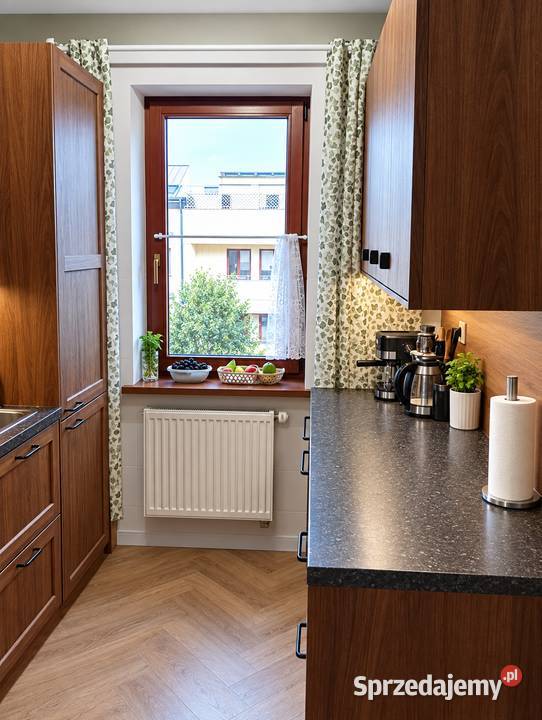 Wieliczka 2pokoje 2 piętro osobna kuchnia balkon blok małopolskie sprzedam