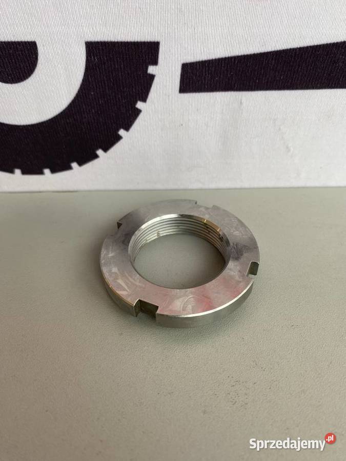 Nakrętka wałka atakującego Massey Ferguson Białystok