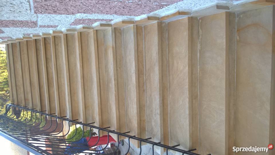 Schody z piaskowca Śmiłów