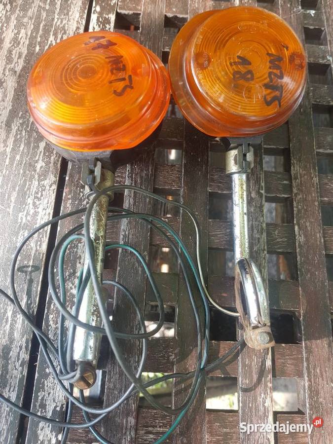 Kierunkowskaz z mocowaniem do MZ TS 17 18 Gorzów Wielkopolski