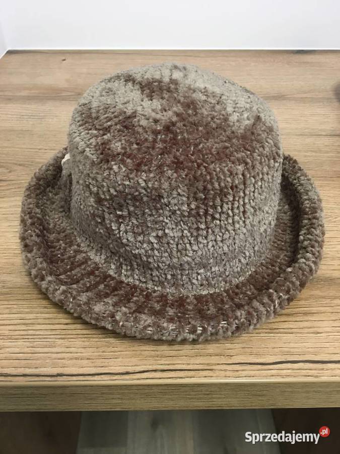 Kapelusz damski melonik beret PRL Sępólno Krajeńskie