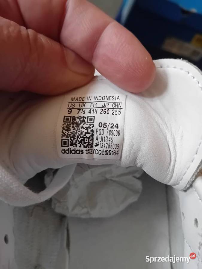 Nowe oryginalne Adidasy Samba JI1349 r 415 białe Malbork