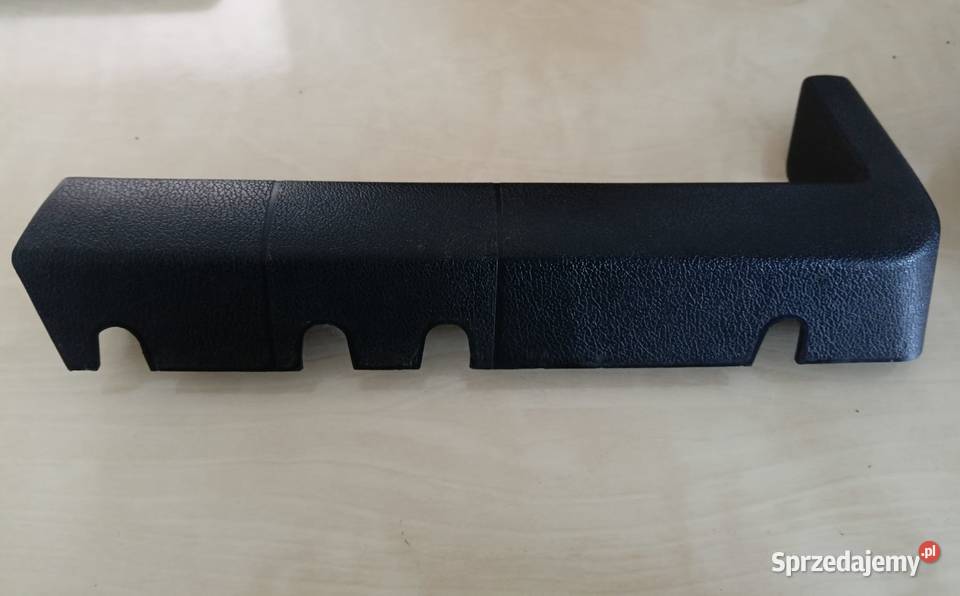 Osłona deski rozdzielczej osłona przełączników osobowe śląskie Ruda Śląska sprzedam