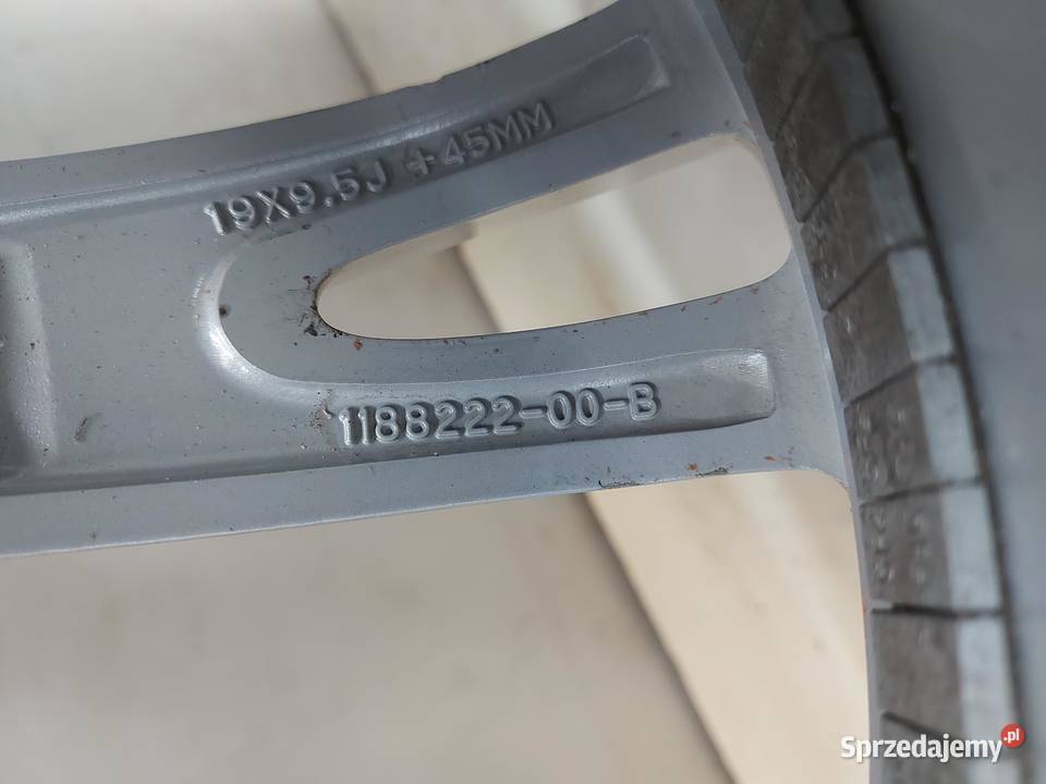 TESLA MODEL Y Koło alufelga 22545 R19 19x95 Motoryzacja