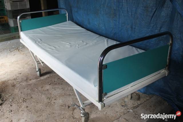 Niemieckie łóżko szpitalne z materacem wielkopolskie Konin