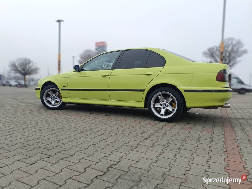 BMW e39 20 Benzyna 150 koni Kraków sprzedam