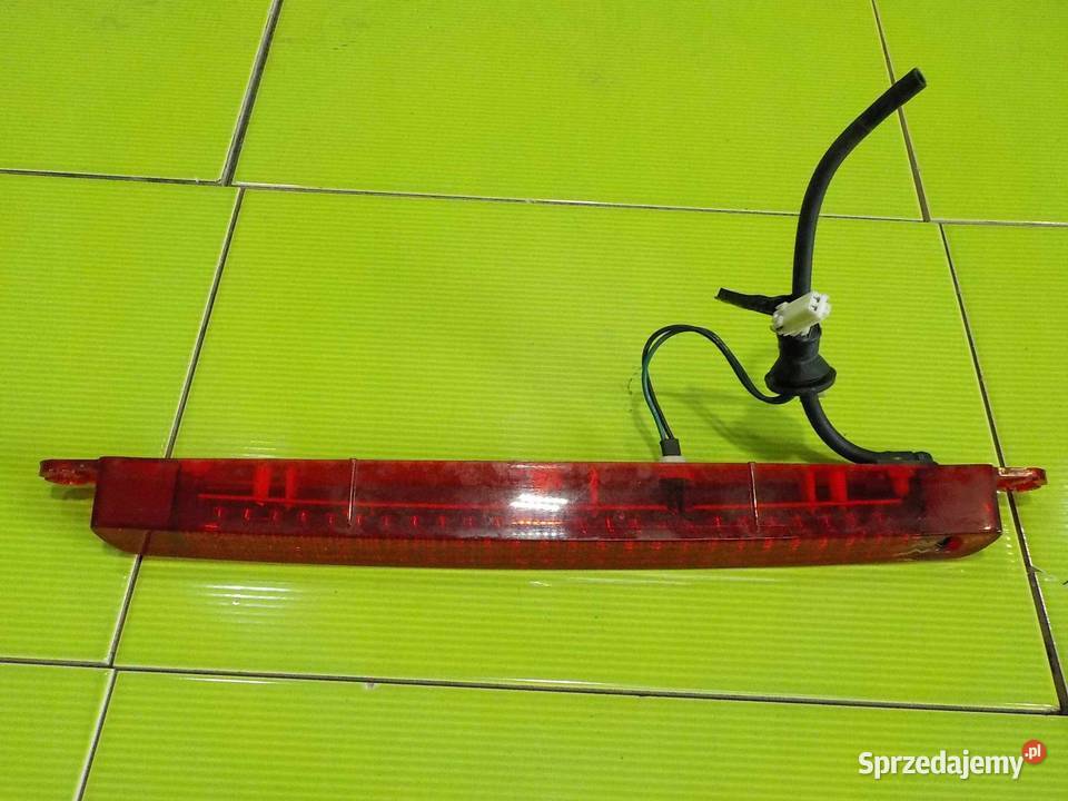 MITSUBISHI OUTLANDER I 05r swiatlo lampa STOP Światła stop Suków