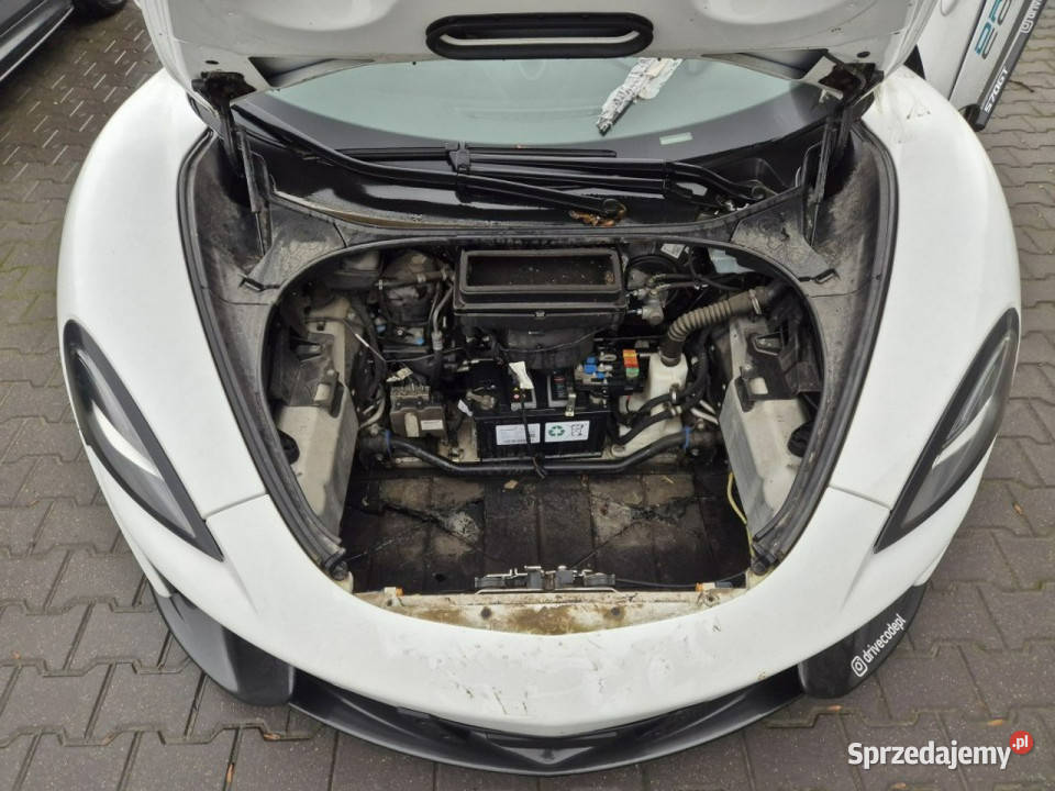 McLaren 570gt Komorniki