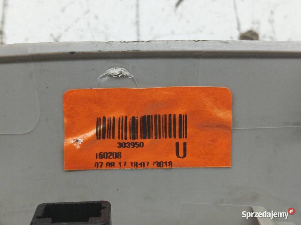 LAMPKA PODSUFITKI Renault Clio IV 20122019