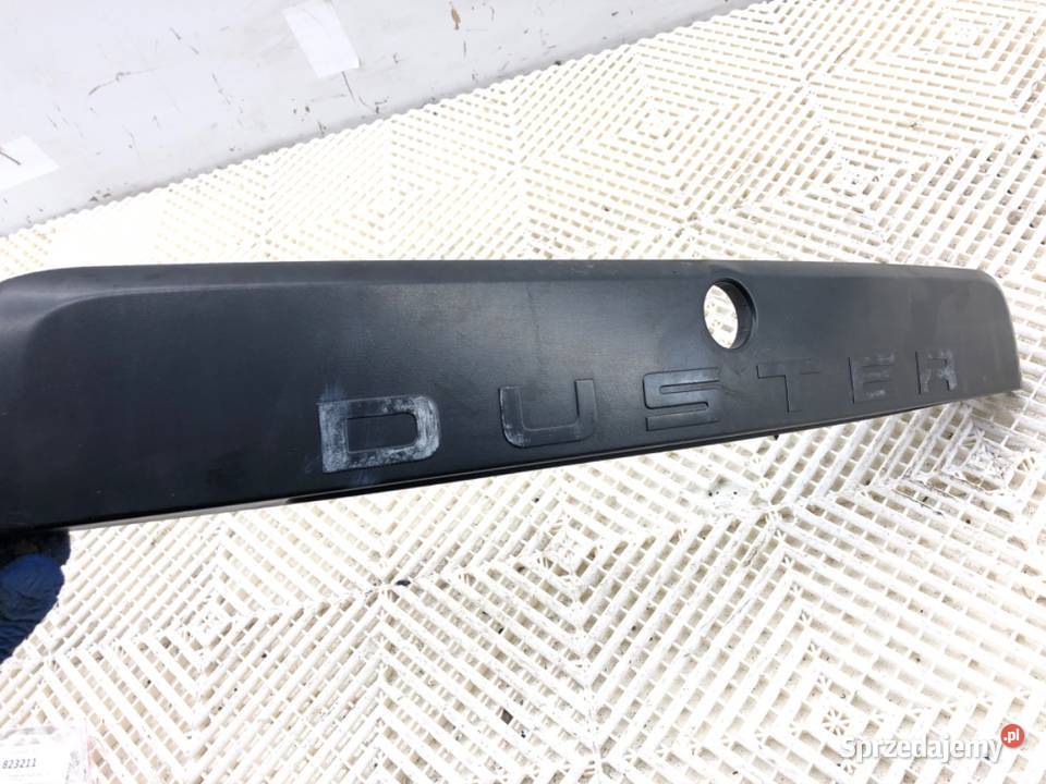 LISTWA KLAPY TYŁ DACIA DUSTER SUV 1018 osobowe