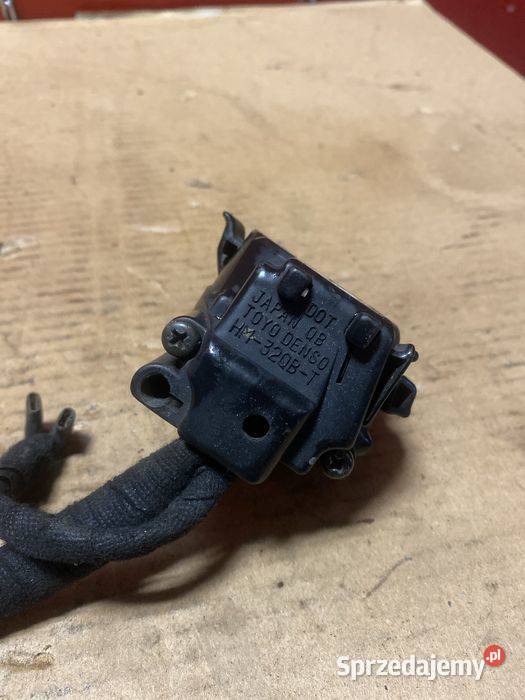 Honda CBR 600 F przełącznik zaspolony B817 Poznań