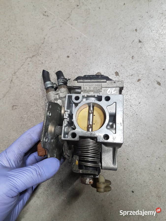 RENAULT LAGUNA 18 PRZEPUSTNICA POWIETRZA Turek