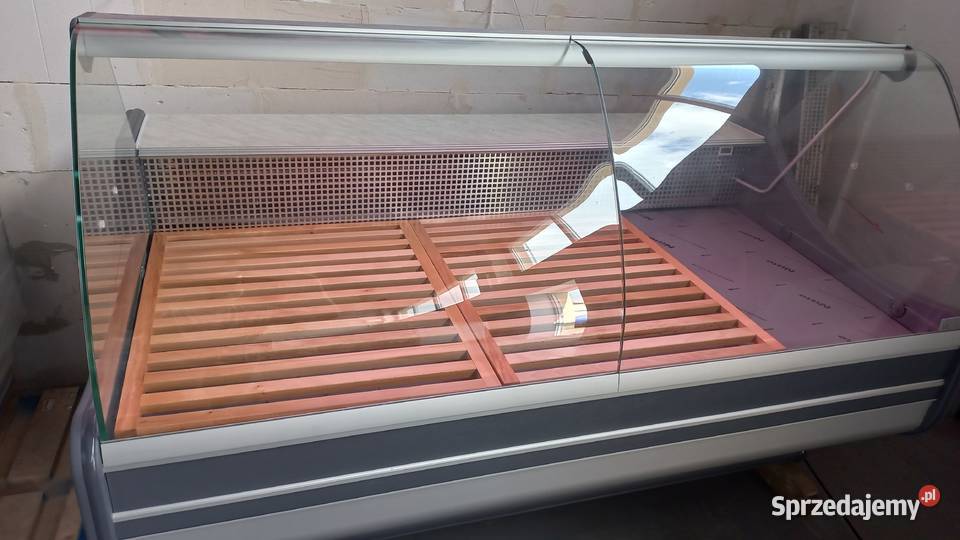 Drewniany podkład do lady chłodniczej ser sushi Stargard