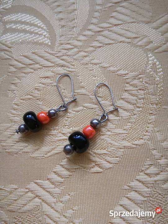 Wiszące kolczyki z koralików łódzkie