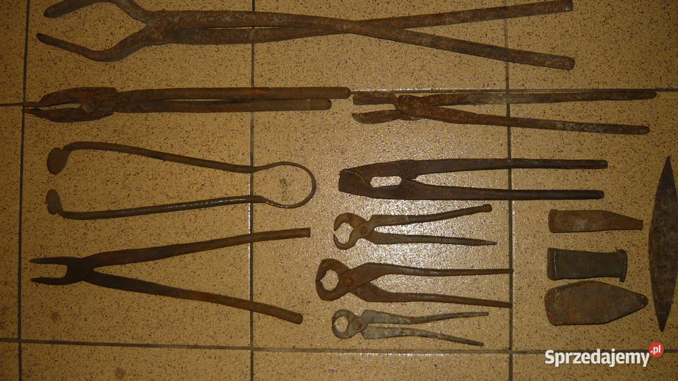 Narzędzia kowalskie szczypce młotki kleszcze Sokółka