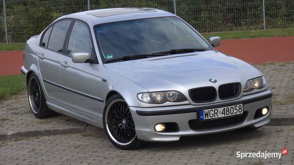 BMW 330i manual MPakiet SchadowLine zadbany