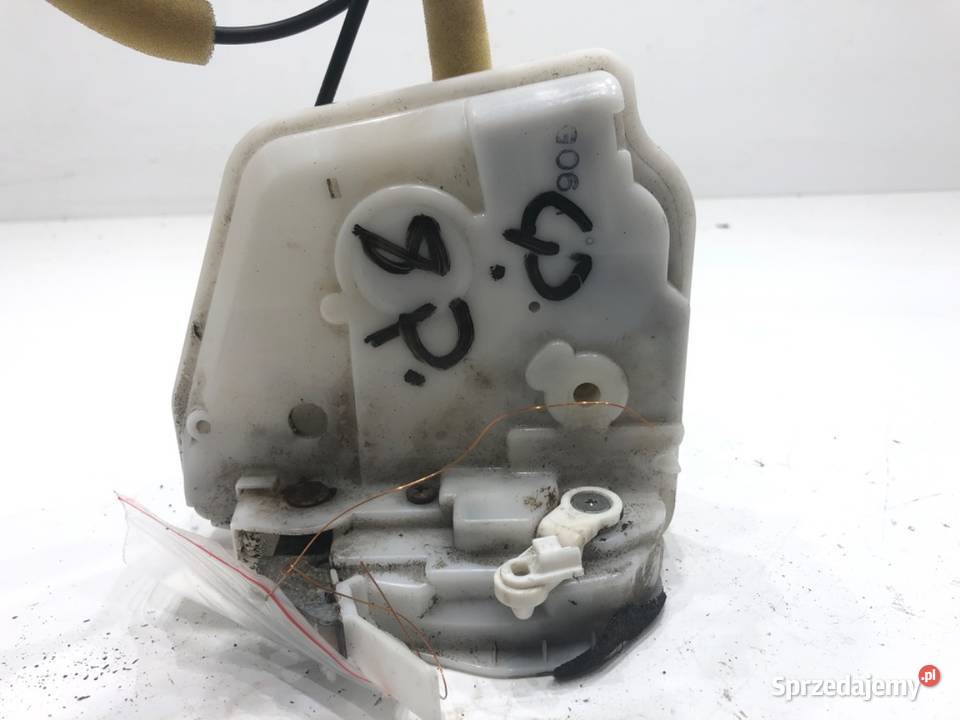 ZAMEK DRZWI LEWY PRZÓD MAZDA 2 DE Hatchback 0715