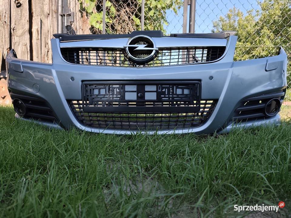 Zderzak Opel Vectra C osobowe łódzkie Sieradz sprzedam